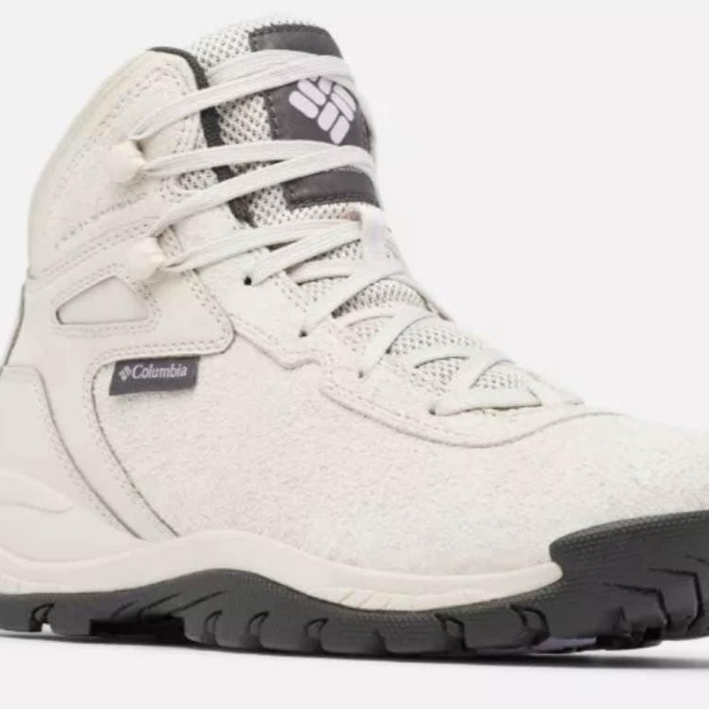 Columbia White Hiking Boots